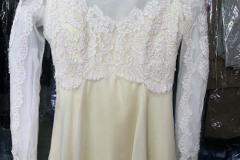 319-1970s-Vintage-Wedding-Gown-After-Cleaning