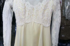 319-1970s-Vintage-Wedding-Gown-After-Cleaning
